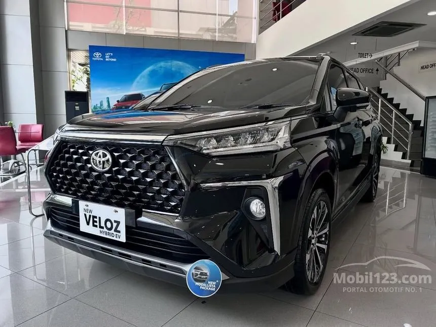 2026 Toyota Veloz V HEV MPV