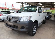 2015 Toyota Hilux 2.5 Pickup Truck (M)