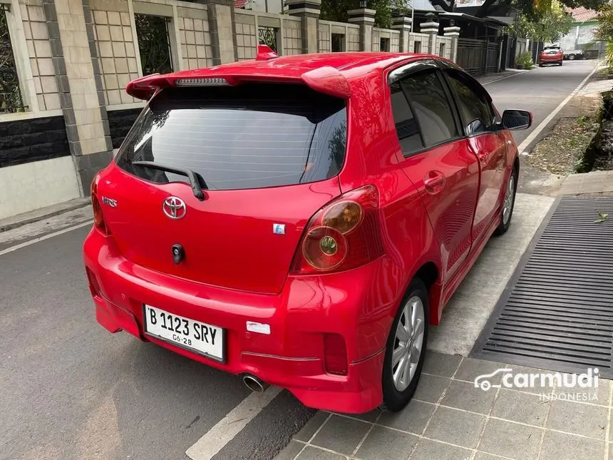 2013 Toyota Yaris E