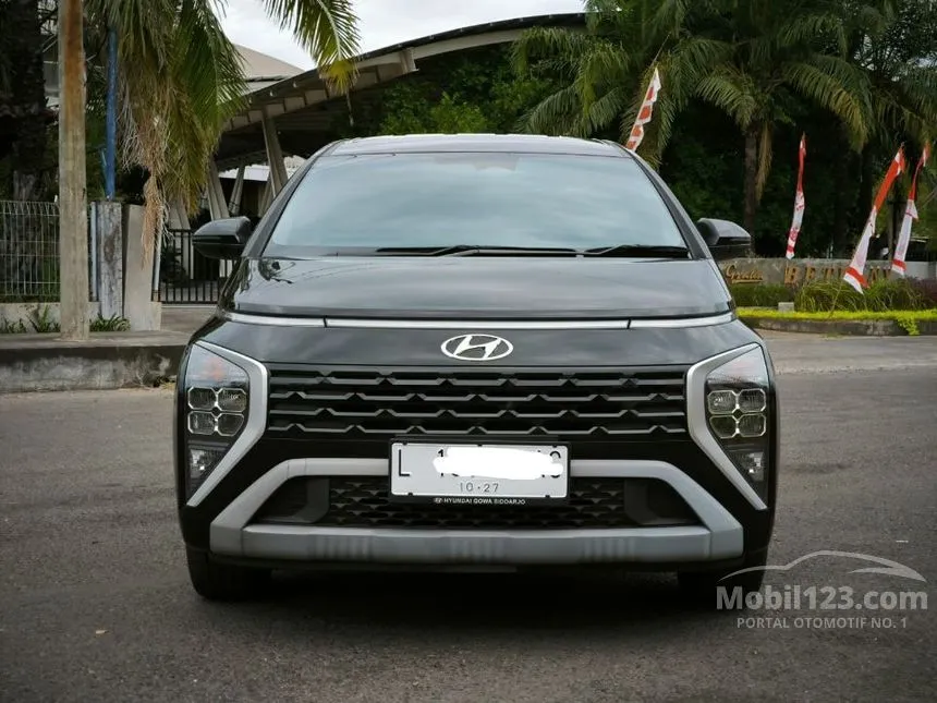 Jual Mobil Hyundai Stargazer 2022 Prime 1.5 di Jawa Timur Automatic MPV Hitam Rp 225.000.001