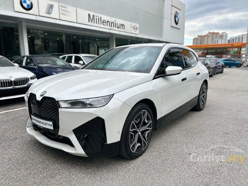 2025 BMW iX xDrive50 Sport SUV