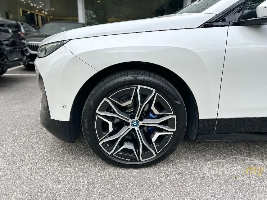 2025 BMW iX xDrive50 Sport SUV