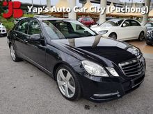 2012 Mercedes-Benz E300 3.0 Avantgarde (A)