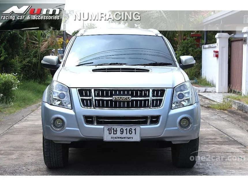 2008 Isuzu MU-7 Activo SUV