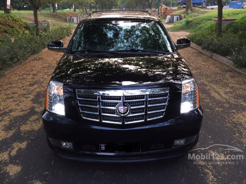 Jual Mobil Cadillac Escalade 2010 Platinum 6 2 Di Dki Jakarta Automatic Suv Hitam Rp 700 000 000 5532884 Mobil123 Com