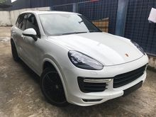 2015 Porsche Cayenne 3.6 GTS SUV (FACELIFT)