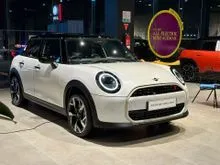 2024 MINI Cooper 2.0 S Resolute Edition 5 Door Hatchback