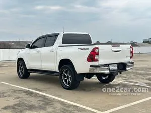 2022 Toyota HILUX REVO 2.4 Prerunner Mid Double Cab Pickup