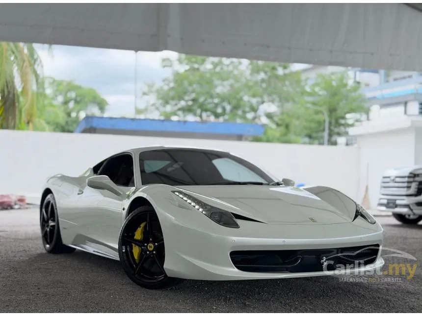 2011 Ferrari 458 Italia Coupe