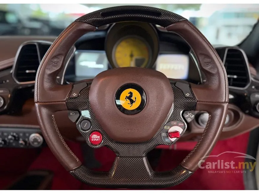 2011 Ferrari 458 Italia Coupe