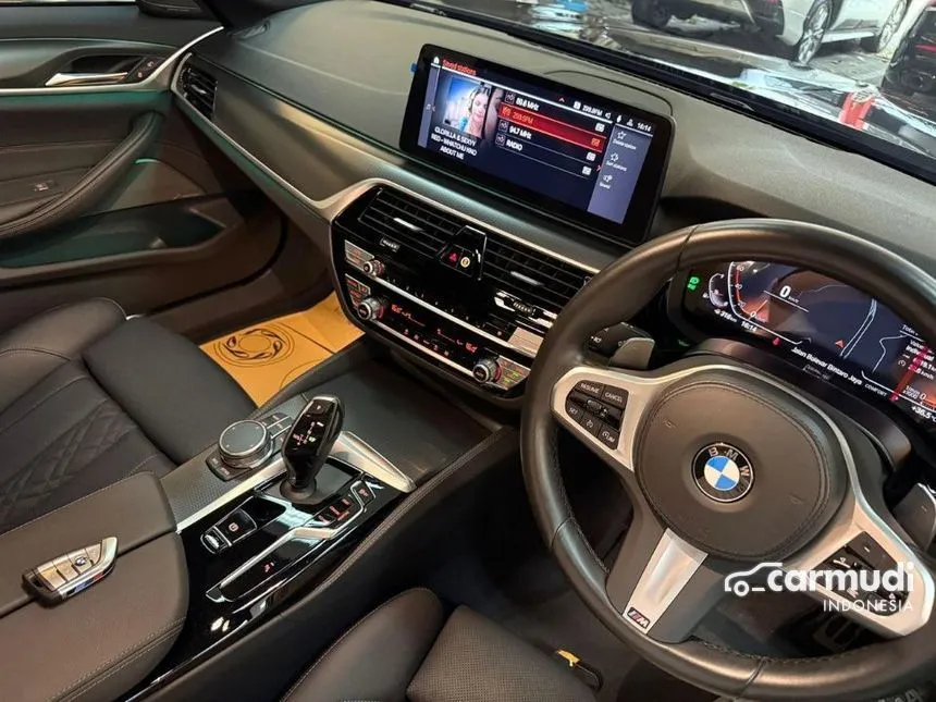 2023 BMW 520i M Sport Sedan