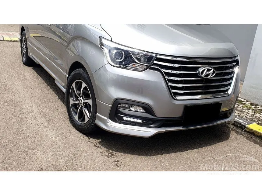 2019 Hyundai H-1 Royale MPV