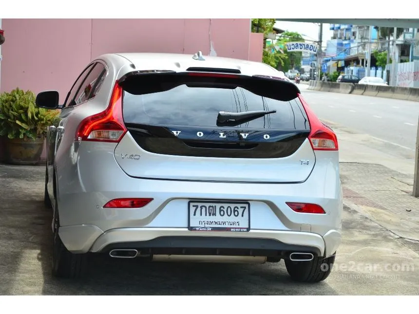 2018 Volvo V40 T4 Wagon