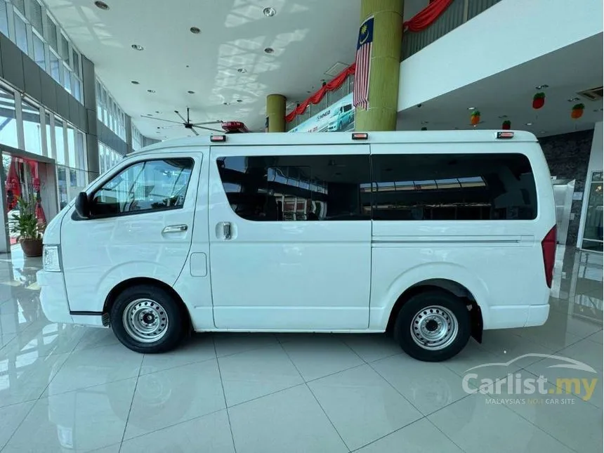 2025 CAM Placer-X A4 Semi Panel Van