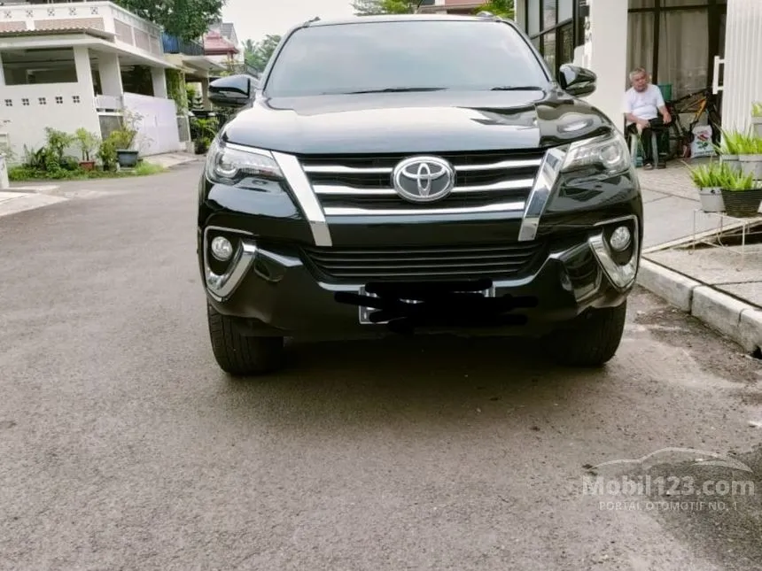 Jual Mobil Toyota Fortuner 2018 VRZ 2.4 di Banten Automatic SUV Hitam Rp 385.000.000