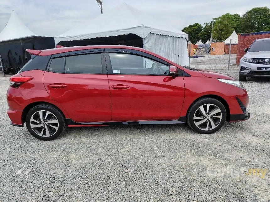 2020 Toyota Yaris E Hatchback