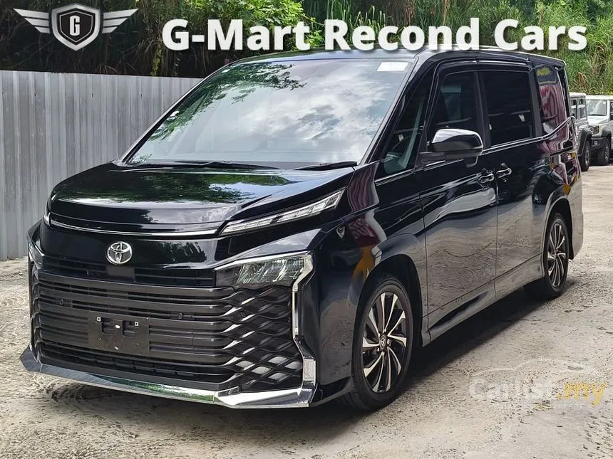 2023 Toyota Voxy S-Z MPV