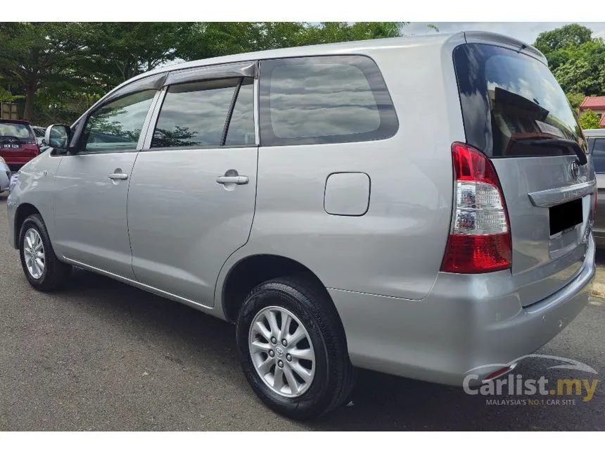 2015 Toyota Innova E MPV
