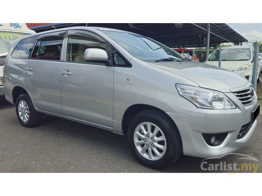 2015 Toyota Innova E MPV
