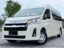 2025 Toyota Hiace 2.8 SLWB Window Van READY STOCK LOW INTEREST RATE