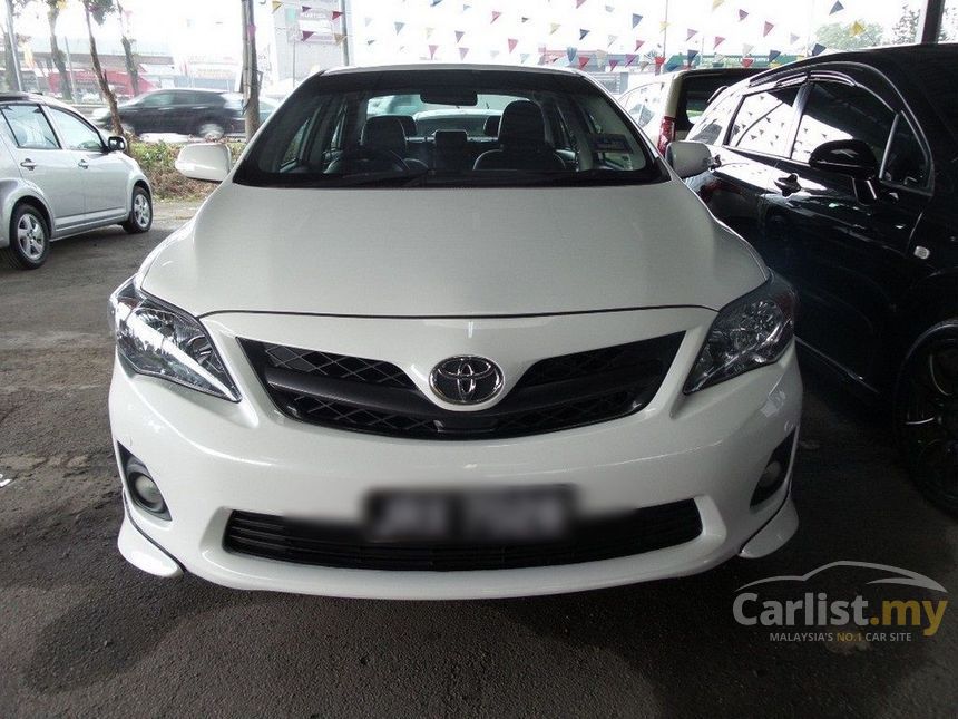 Toyota Corolla Altis 2013 V 2.0 in Johor Automatic Sedan 