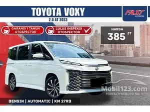 2023 Toyota Voxy 2.0 (Premium Color) MPV AT LOW KM.27RB & PAJAK PANJANG