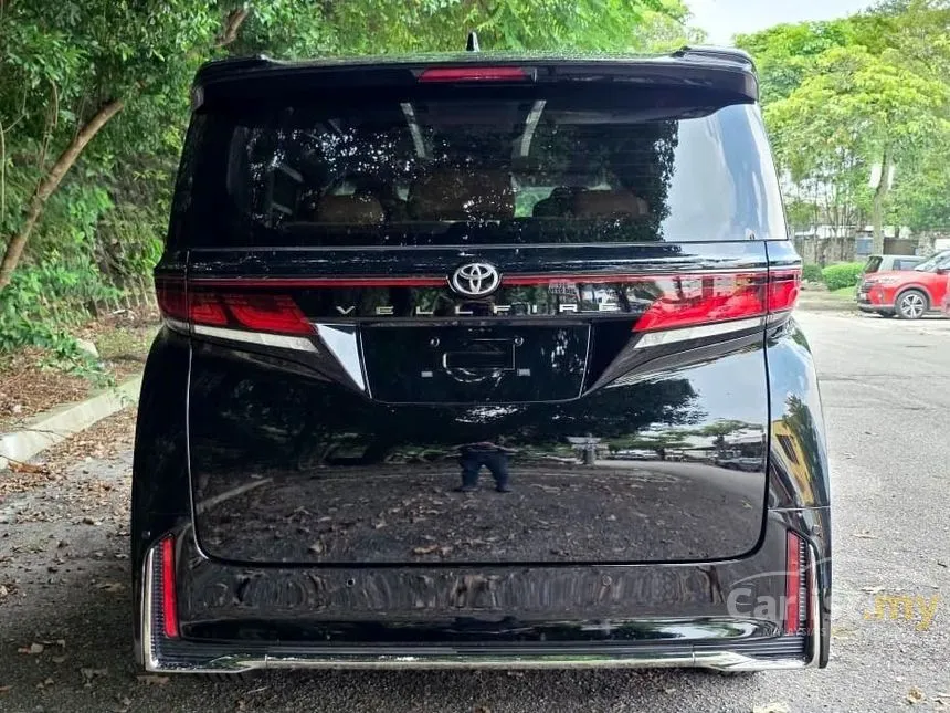 2025 Toyota Vellfire Z Premier MPV