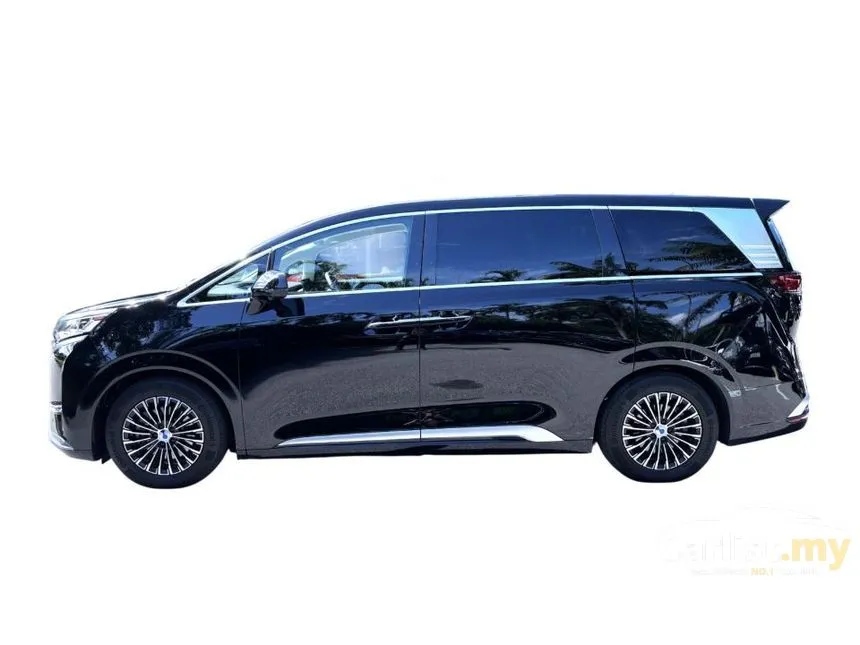2025 Denza D9 Premium MPV