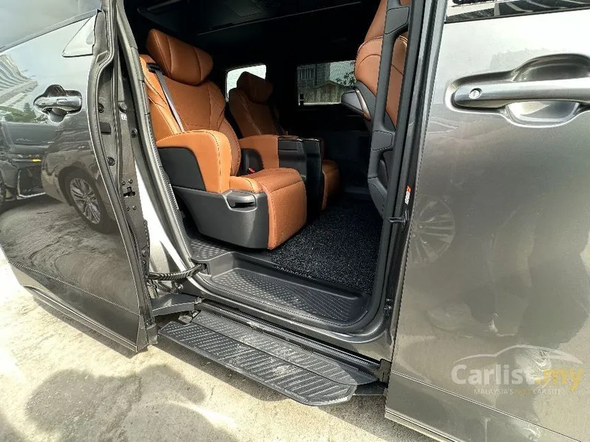 2025 Toyota Vellfire Z Premier MPV