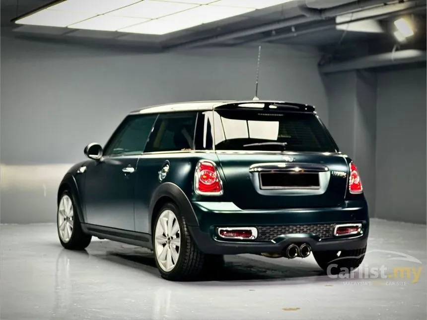 2011 MINI Cooper S Hatchback