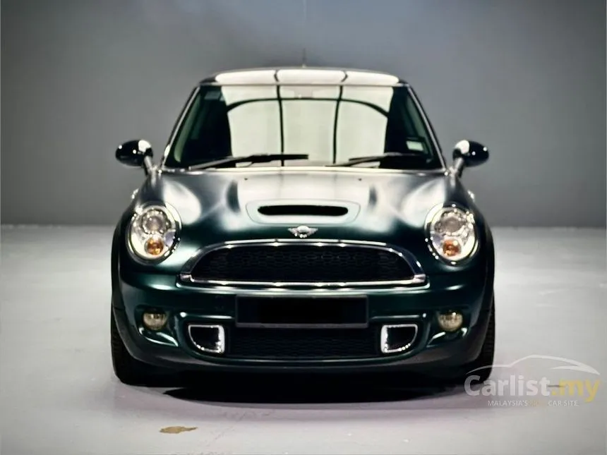 2011 MINI Cooper S Hatchback