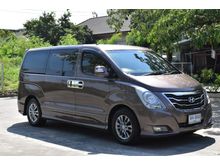 2013 Hyundai H-1 2.5 (ปี 08-17) Deluxe Van