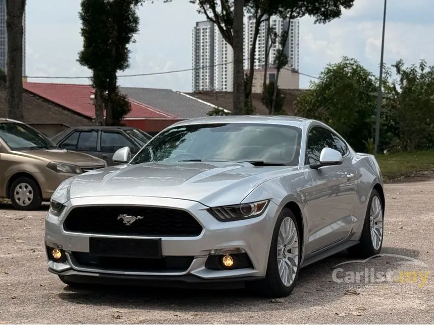 2017 Ford MUSTANG EcoBoost Coupe