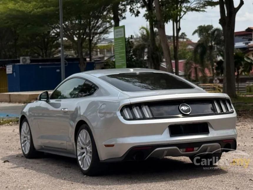2017 Ford MUSTANG EcoBoost Coupe