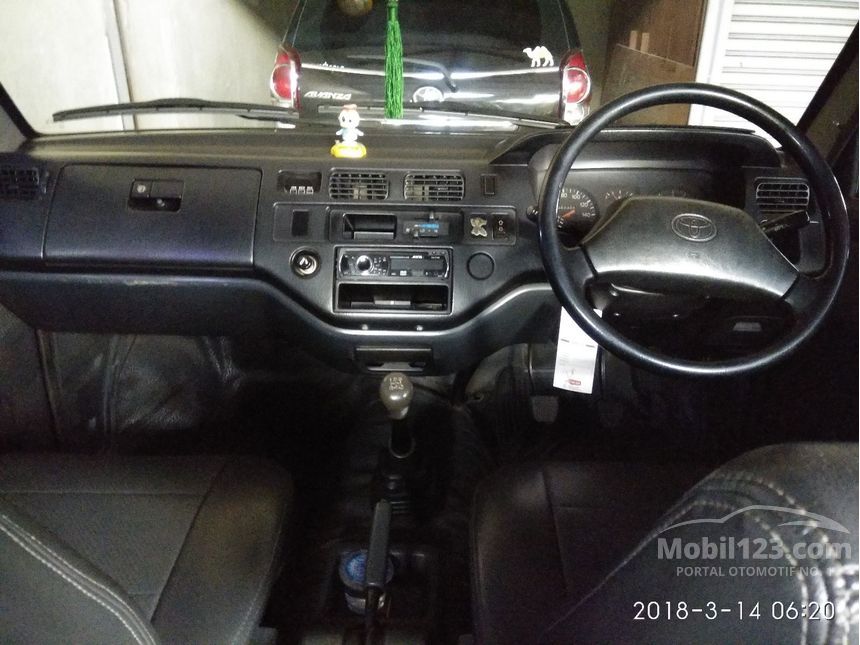 1997 Toyota Kijang SSX MPV