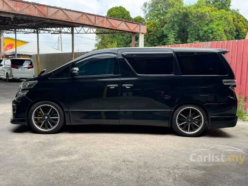 2013 Toyota Vellfire Z Golden Eyes MPV