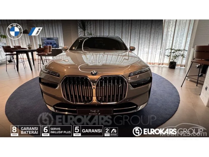 Jual Mobil BMW i7 2024 xDrive60 Gran Lusso di DKI Jakarta Automatic Sedan Lainnya Rp 3.257.000.000