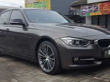 2015 BMW 320i 2.0 Sport Sedan