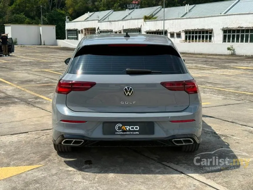 2022 Volkswagen Golf TSI R-Line Hatchback