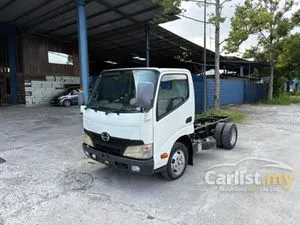 2026 Hino 300 4.0 Lorry