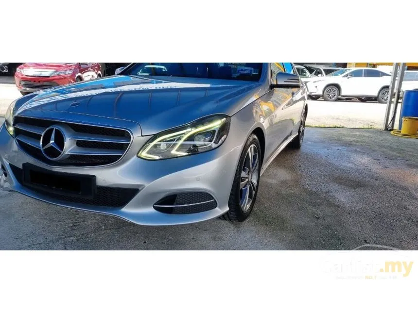 2013 Mercedes-Benz E200 CGI Elegance Sedan