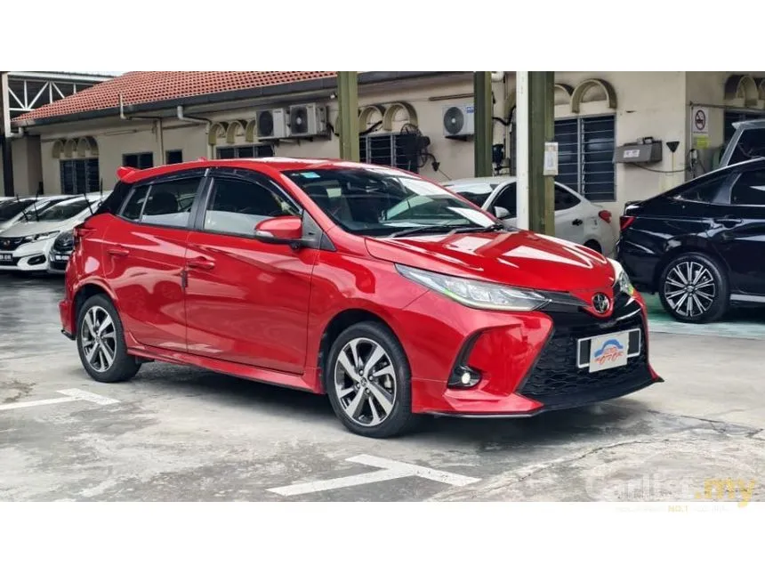 2022 Toyota Yaris E Hatchback