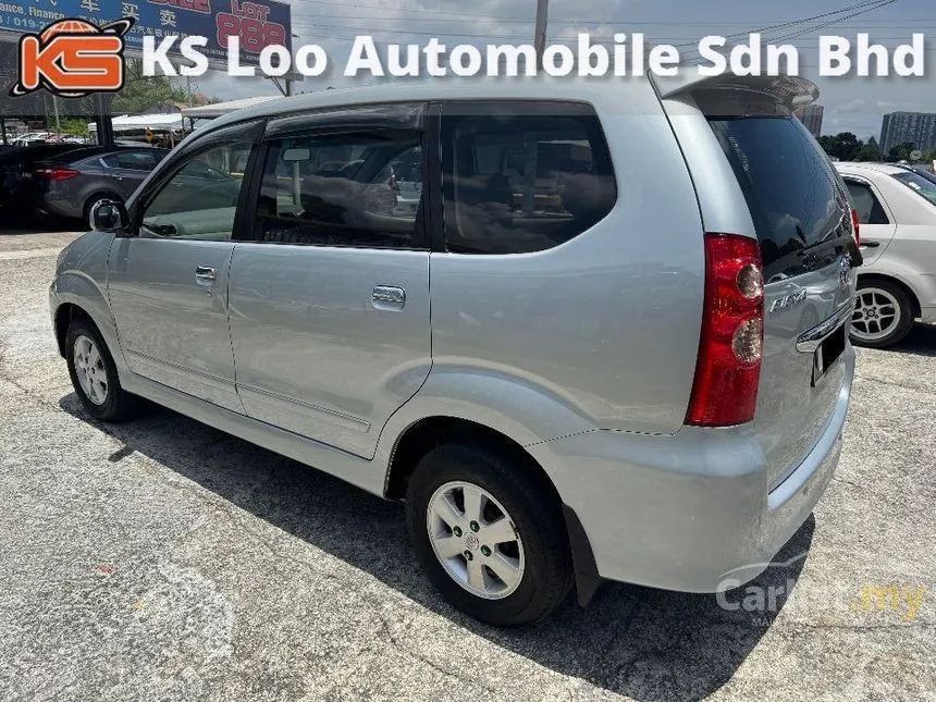 2011 Toyota Avanza E (Metallic) MPV