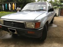 1997 Toyota Hilux Mighty-X 2.4 EXTRACAB Standard Pickup MT