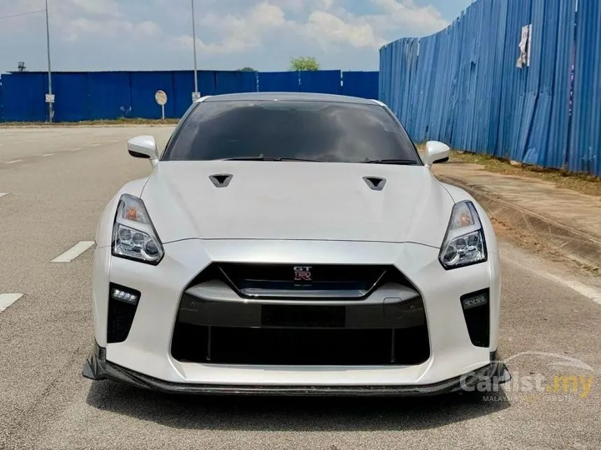 2018 Nissan GT-R Premium Edition Coupe