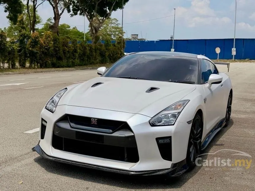 2018 Nissan GT-R Premium Edition Coupe