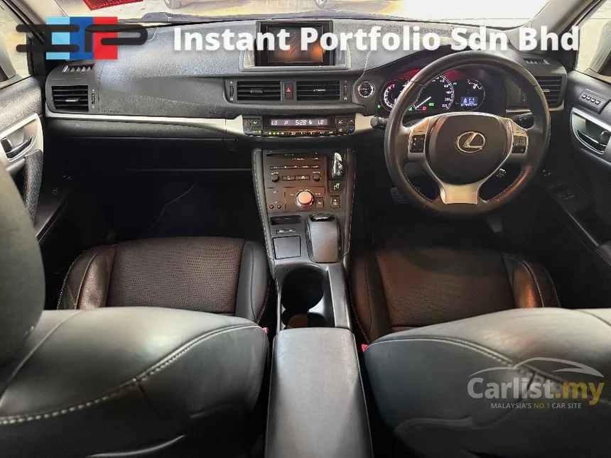 2012 Lexus CT 200h Luxury Hatchback