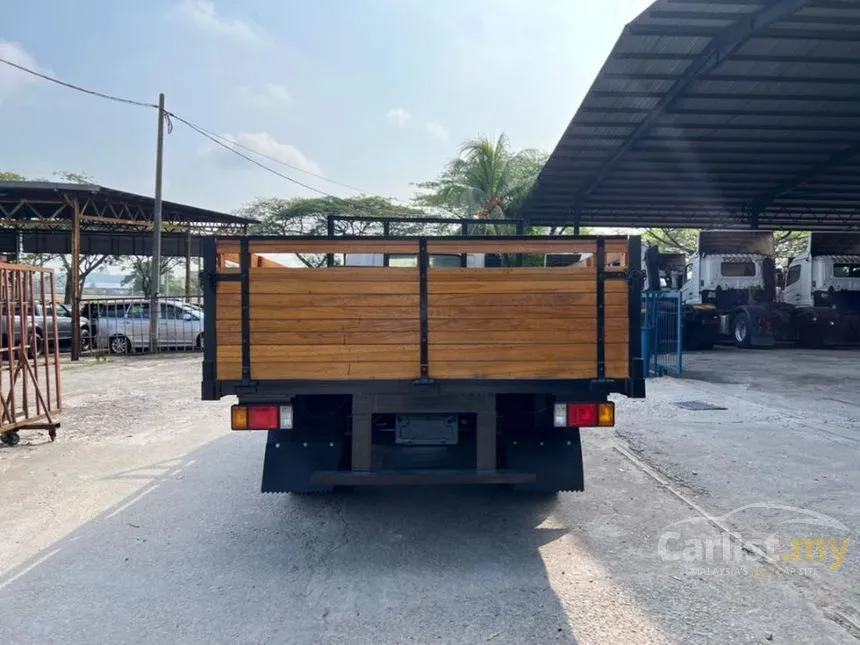 2026 Hino 300 Lorry