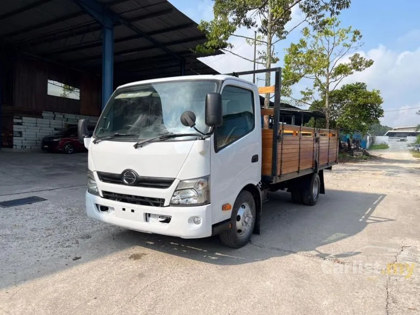 2026 Hino 300 Lorry
