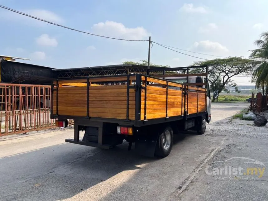 2026 Hino 300 Lorry
